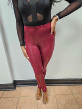 Load image into Gallery viewer, Anaconda Leggings
